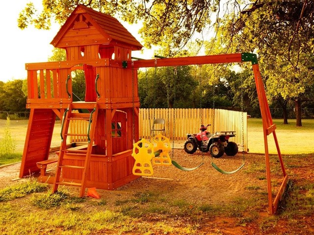 Diseño y construcción de parques infantiles en Pontevedra