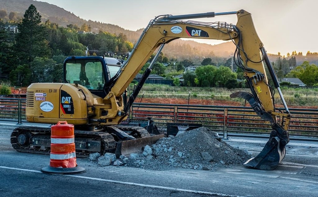 El mejor precio para alquilar maquinaria de construcción en Pontevedra