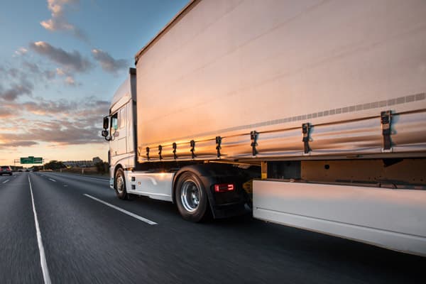 Depósitos de transporte de materiales
